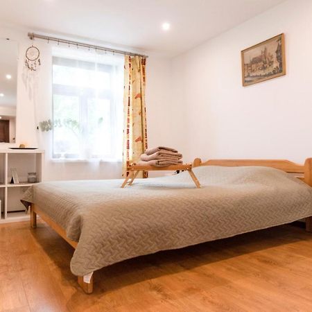 クルディーガNapoleona Apartamentiアパートメント エクステリア 写真