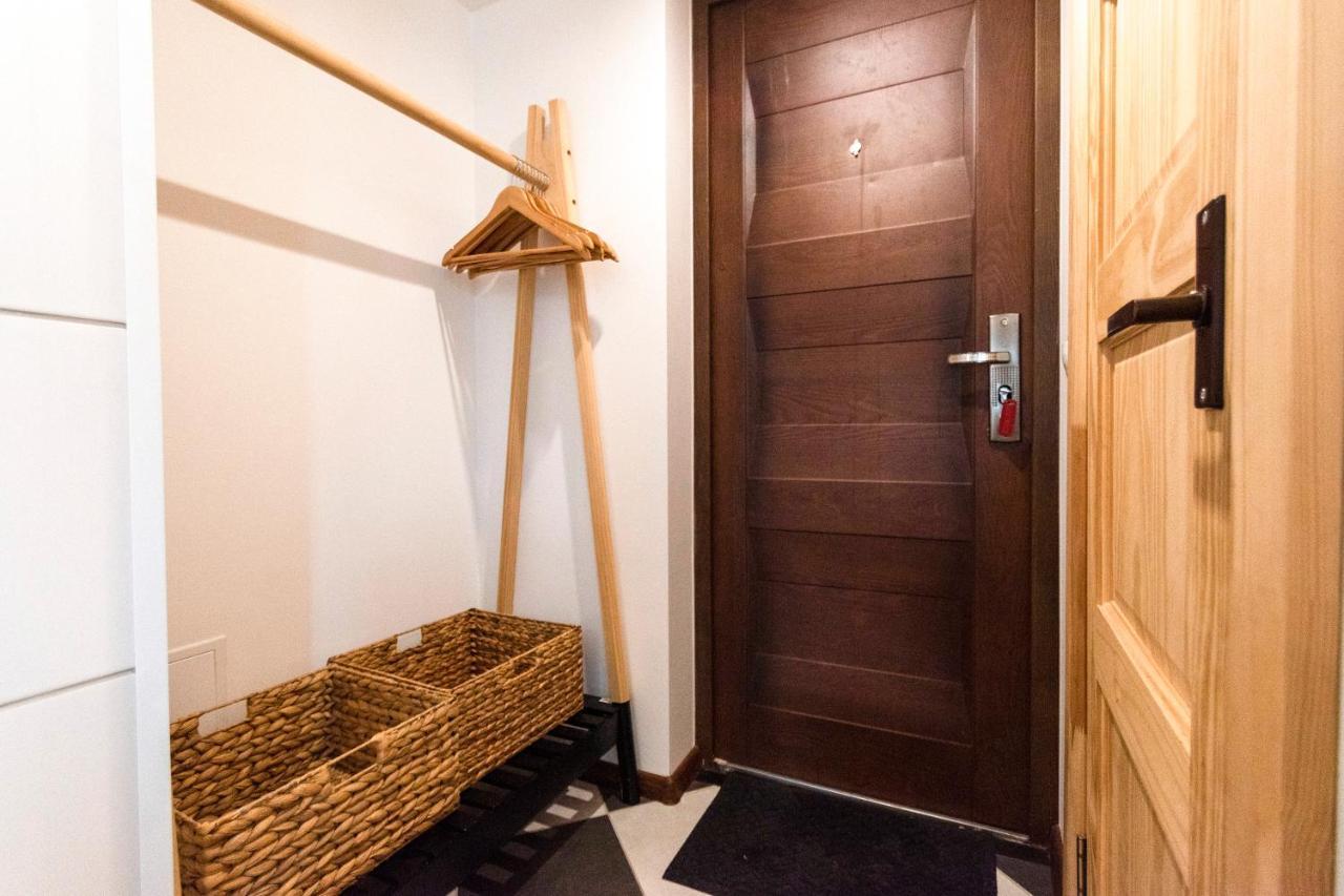クルディーガNapoleona Apartamentiアパートメント エクステリア 写真
