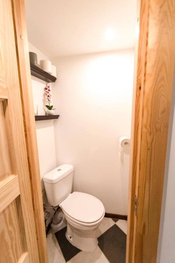 クルディーガNapoleona Apartamentiアパートメント エクステリア 写真